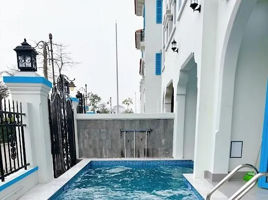 Gần Biển * Hạ Long
