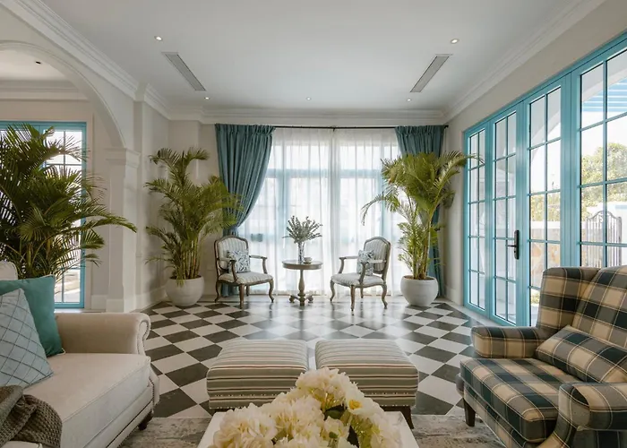 Gần Biển Biệt thự Hạ Long